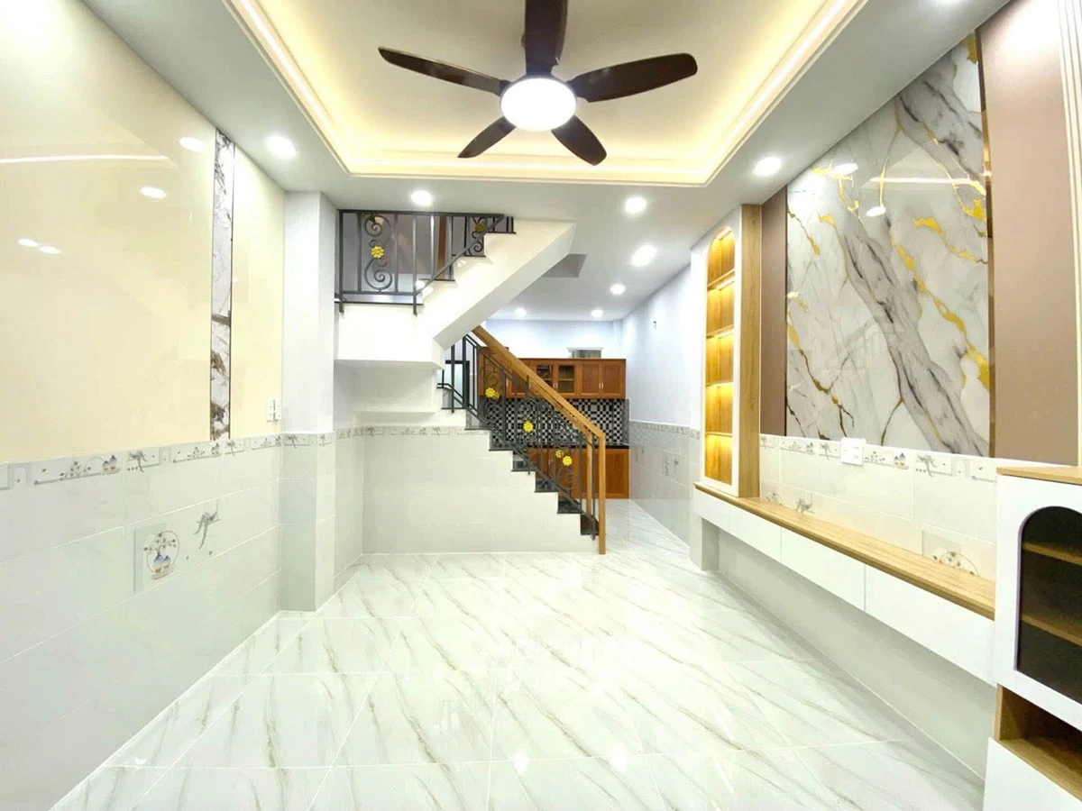 Bán nhà hẻm xe hơi 41m2 3 tầng 4PN Lê Quang Định gần 5 tỷ - Ảnh thu nhỏ 2