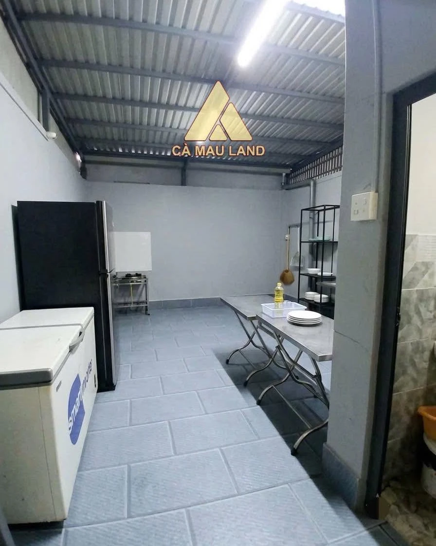 Nhà 1 trệt 1 lầu 110m² Nguyễn Tất Thành Cà Mau 2 tỷ - Ảnh thu nhỏ 5