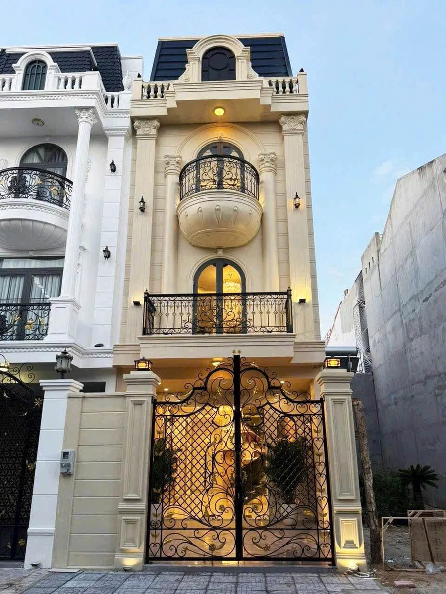 Bán nhà 1 trệt 2 lầu 90m2, 4PN 4WC tại Phan Rang - Ảnh 1