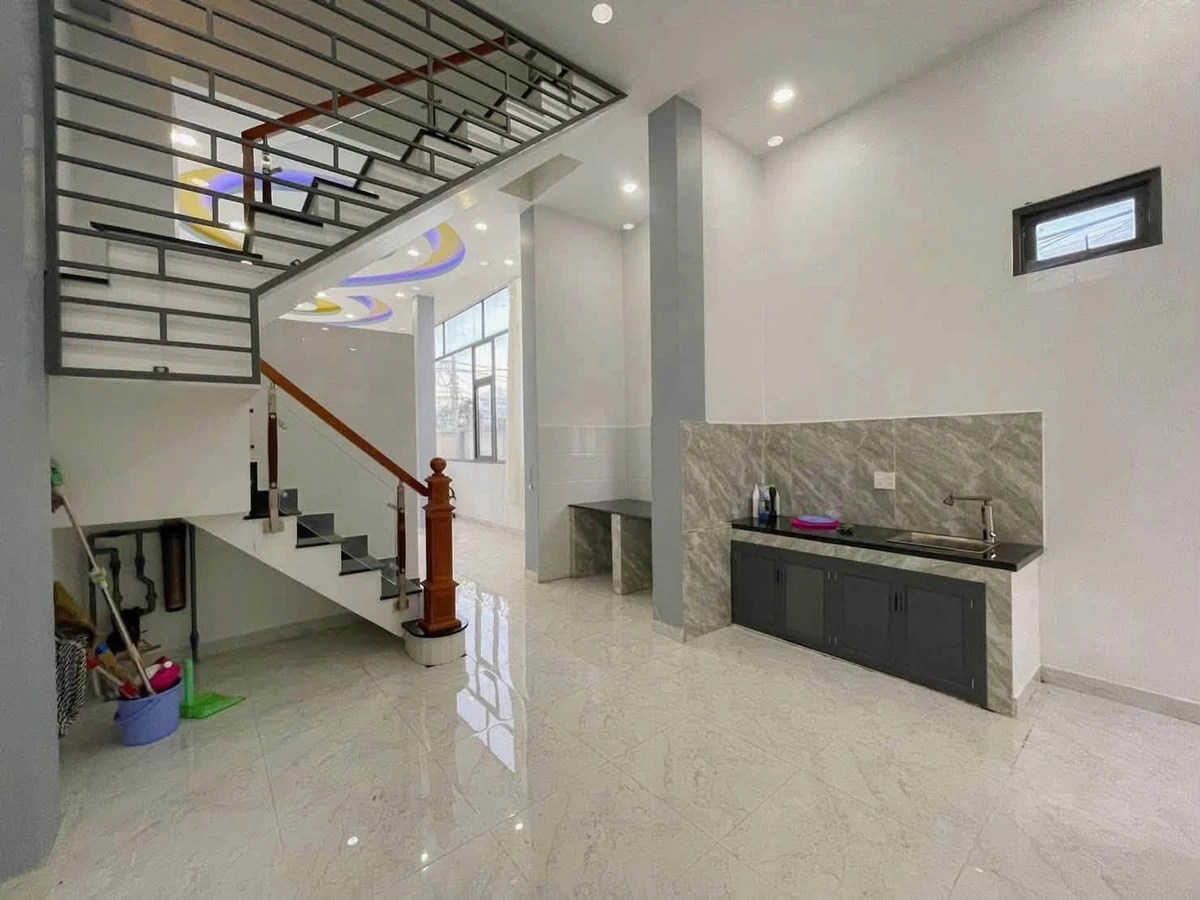 Bán nhà lầu mặt tiền TL835C 180m² giá 2,95 tỷ, Phước Lợi - Mỹ Yên, Bến Lức, Long An - Ảnh thu nhỏ 4