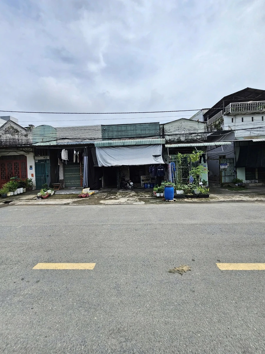 Bán dãy trọ 150m2, 1 kiot + 9 phòng, thu nhập 15tr/tháng, Dĩ An - Ảnh 1