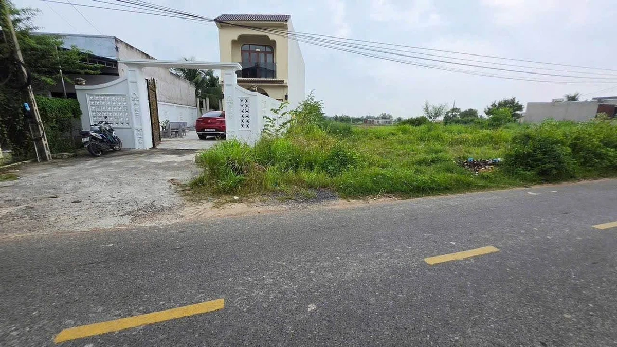 Bán đất Hàm Liêm Bình Chánh 192,7m2 sổ hồng - Ảnh 1