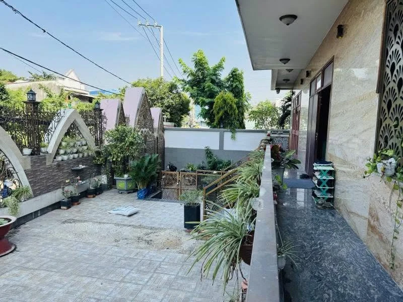 Bán nhà mặt tiền Đường 36 Linh Đông 450m2 33 tỷ - Ảnh 1