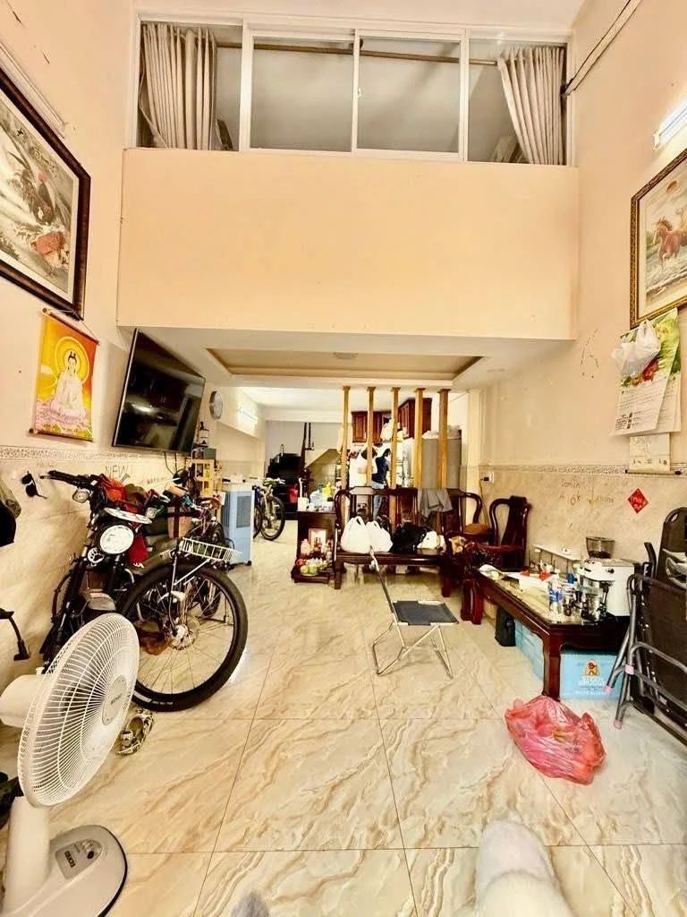 Bán nhà Phú Nhuận 37m2, 2 phòng ngủ, trên 6 tỉ - Ảnh 1