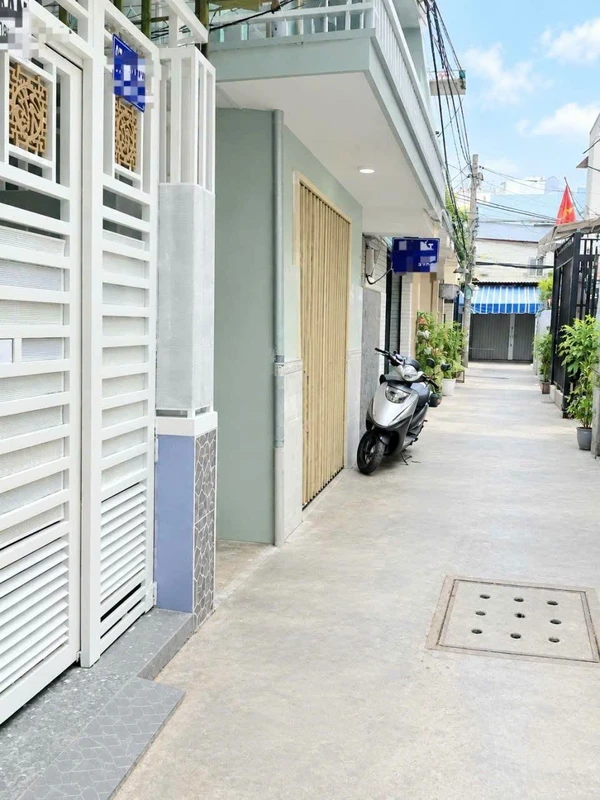 Bán nhà Quận 4 Tôn Thất Thuyết 39.3m² 2PN 3 tỷ