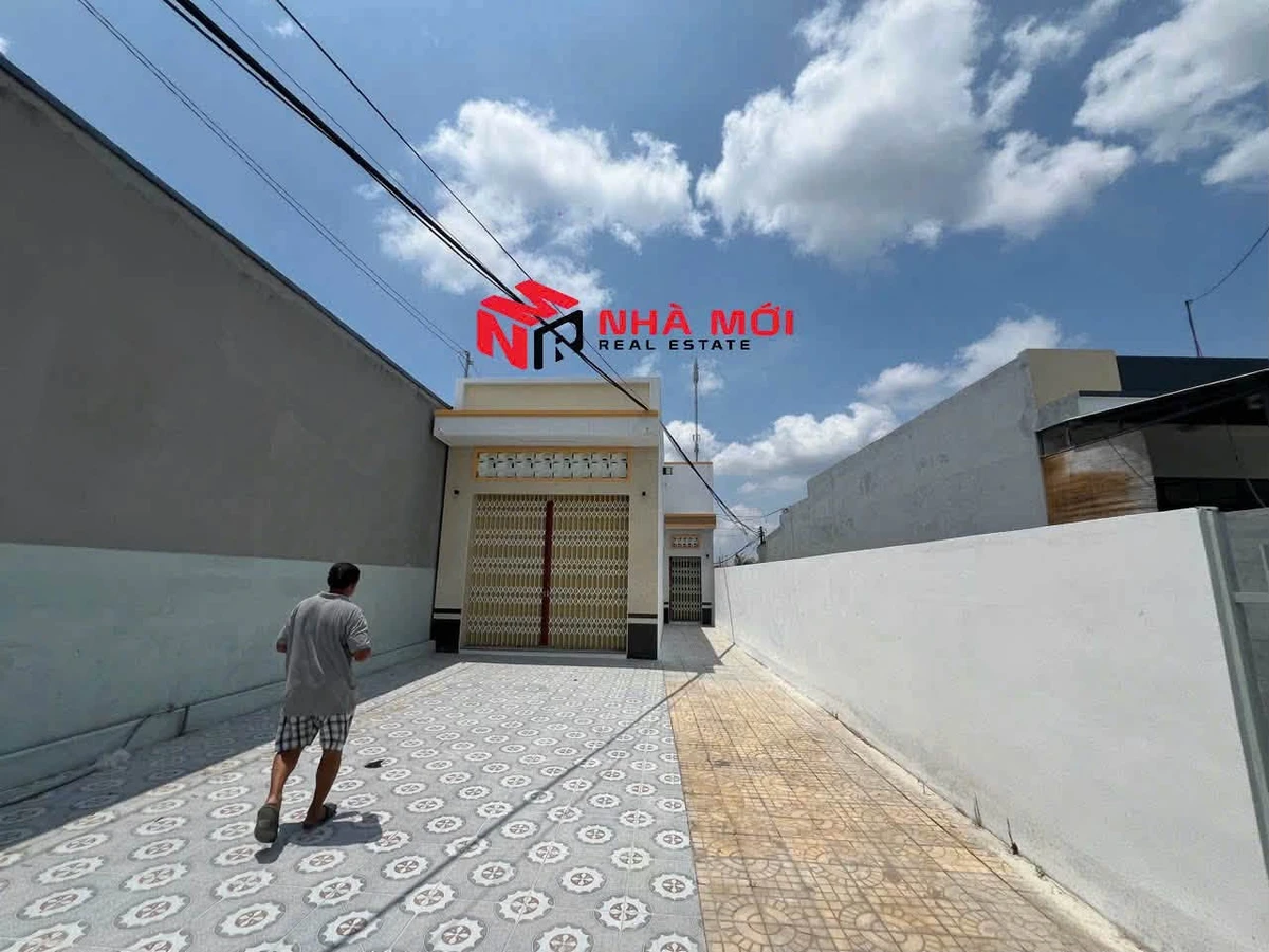 Nhà cấp 4 sân rộng 185m² Hà Huy Giáp Cà Mau 1,5 tỷ - Ảnh 1
