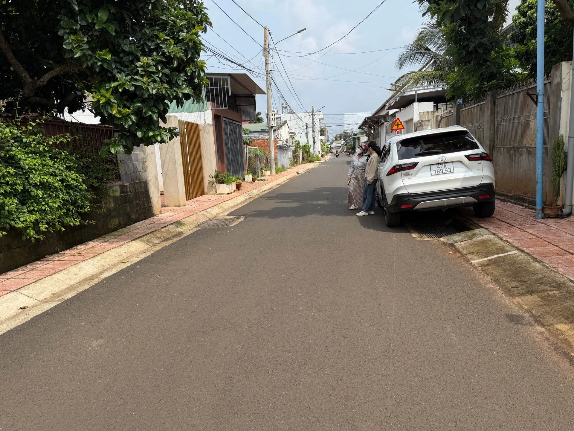 Bán lô đất 4,5x20m hẻm 25 Mai Thị Lựu, Ea Kao, Buôn Ma Thuột giá 2,5 tỷ - Ảnh 1