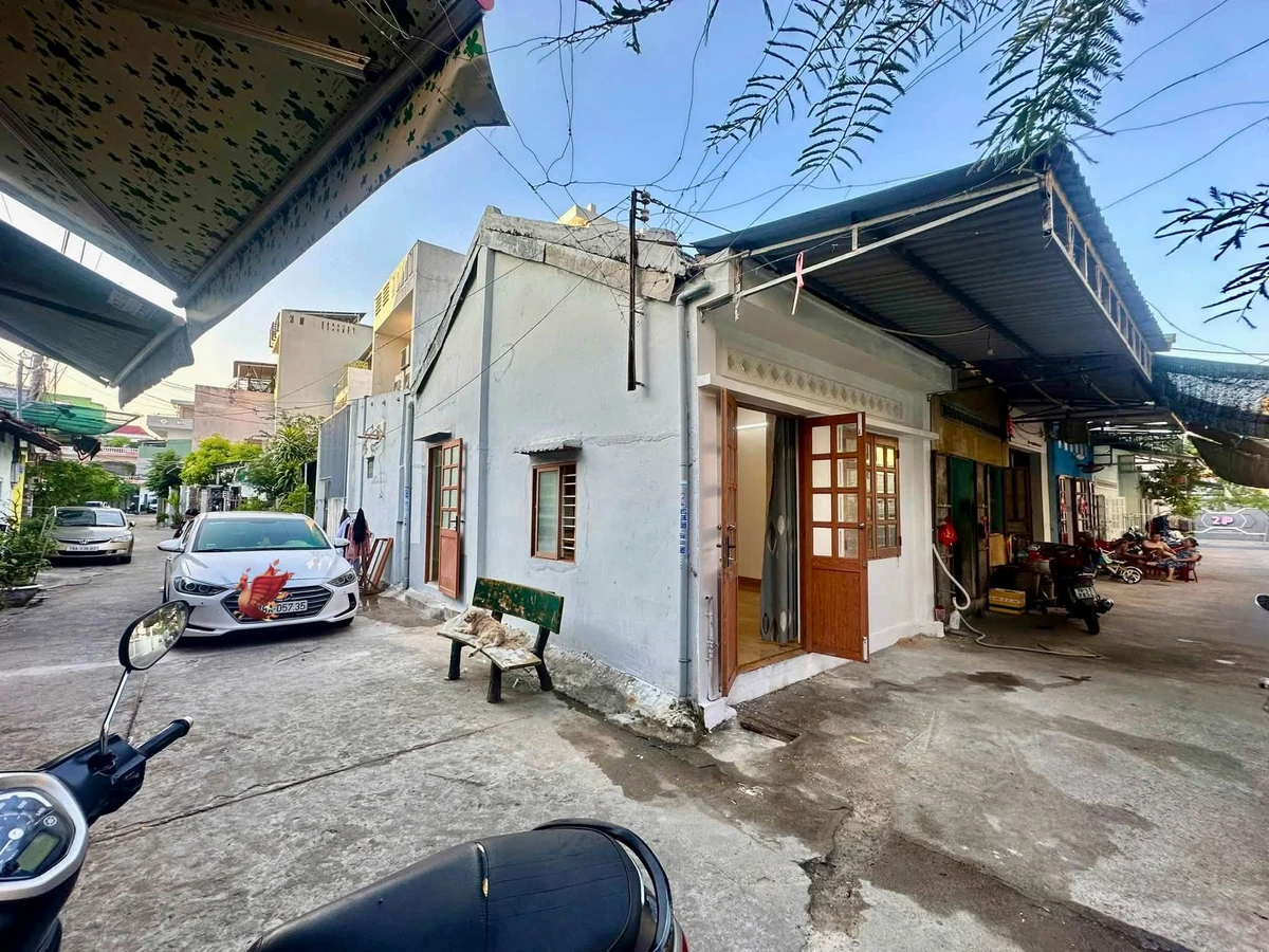 Bán nhà cấp 4 mặt tiền 50m² Nguyễn Bỉnh Khiêm - Ảnh thu nhỏ 3