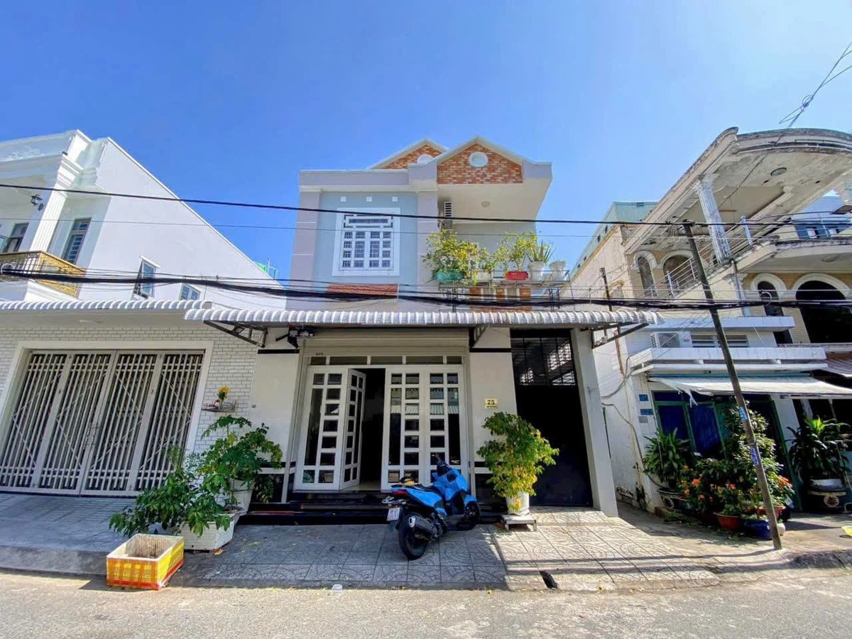 Bán nhà 1 trệt 1 lầu 80m² Rạch Giá, Kiên Giang, 2 tỷ 950 triệu - Ảnh thu nhỏ 3
