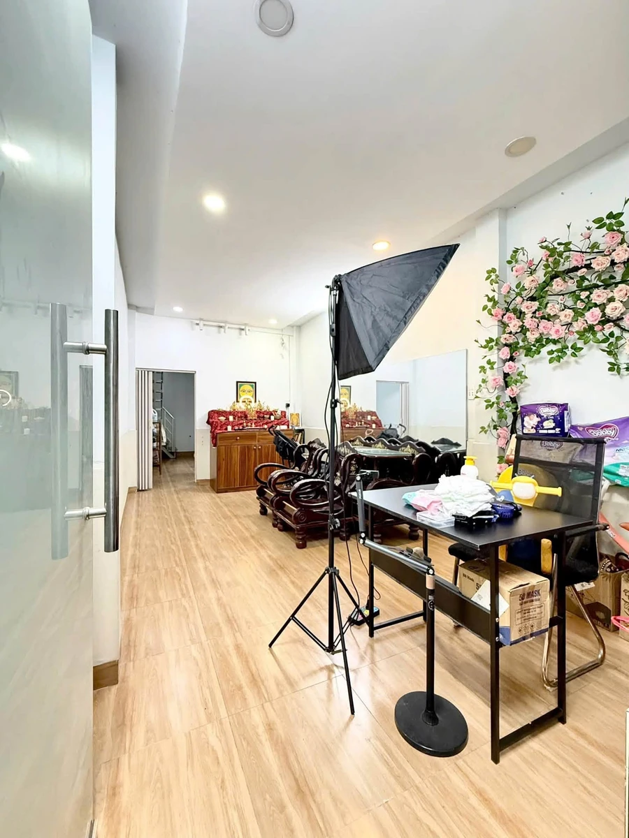 Bán nhà hẻm 5m Thành Thái Quận 10, 3 tầng, 40m2, giá 5,3 tỷ - Ảnh thu nhỏ 5