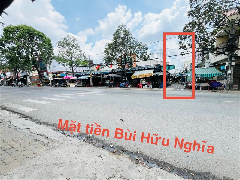 Bán nhà 1 trệt 1 lầu mặt tiền Chợ Đồn Biên Hòa 48m², giá 2,1 tỷ