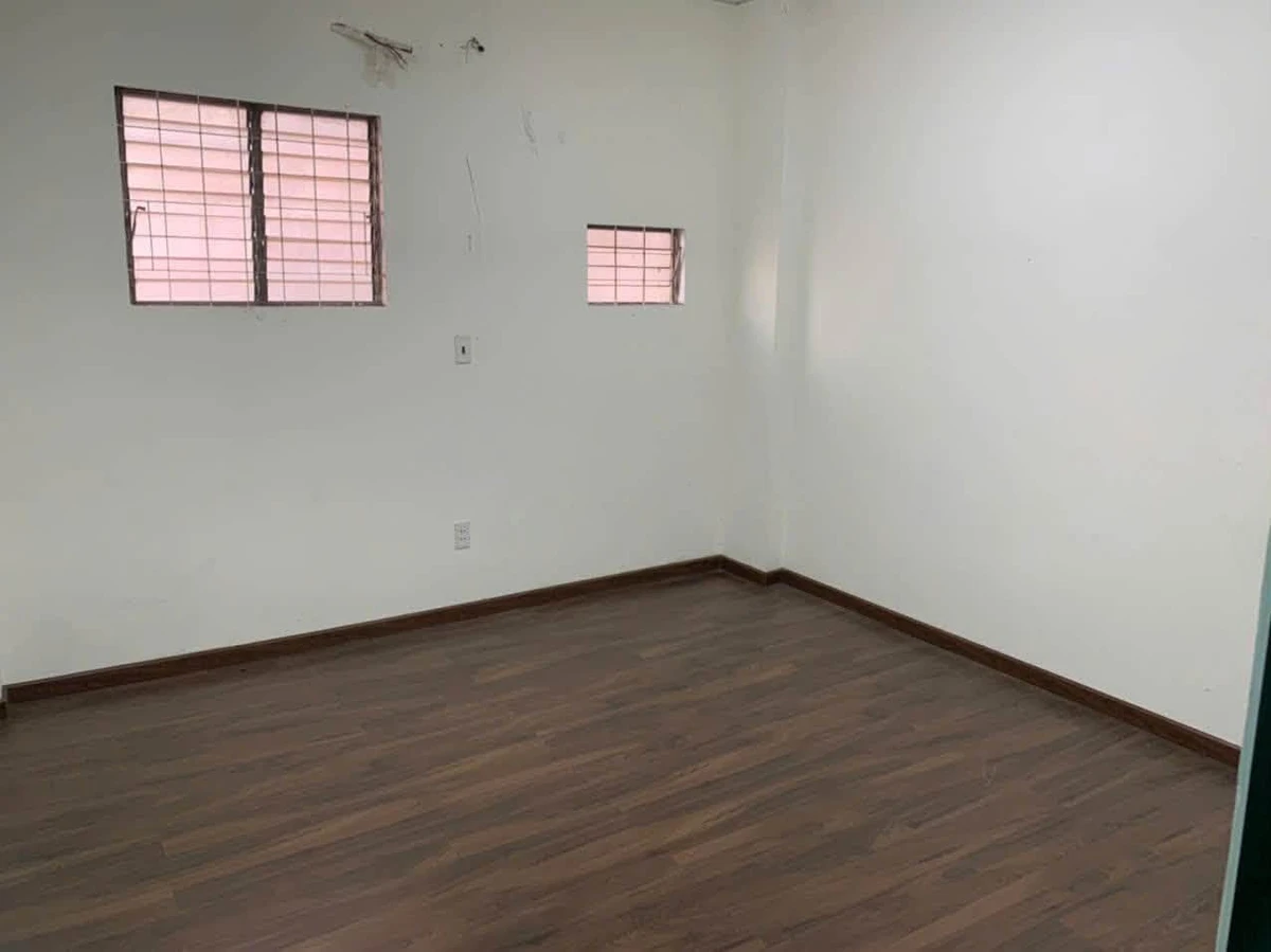 Bán nhà mặt tiền Phạm Văn Bạch, Phường 15, Tân Bình, 97m2, 3 tầng, 4PN, 16,5 tỷ - Ảnh thu nhỏ 3