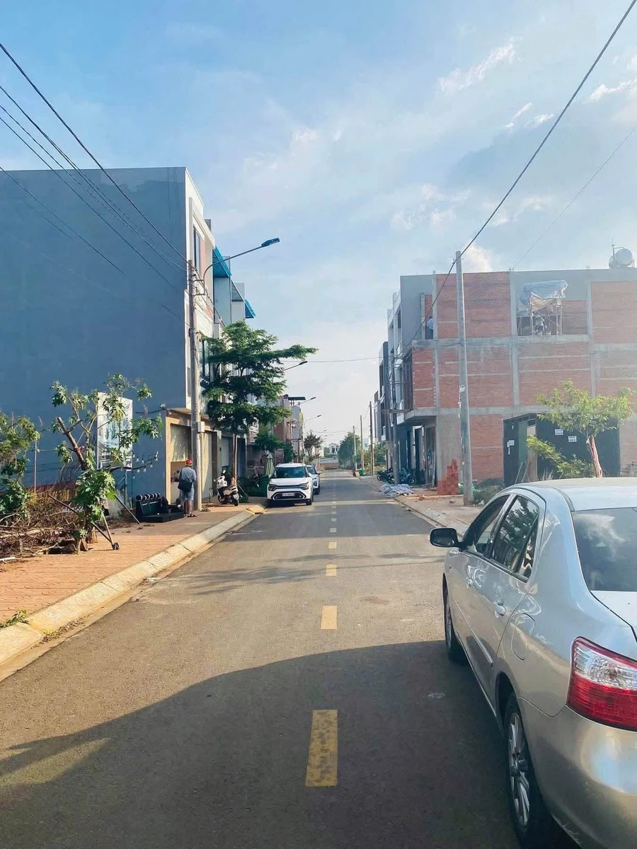 Bán lô đất 2 mặt tiền 5x23m khu đấu giá Lê Vụ, Buôn Ma Thuột - Ảnh thu nhỏ 2