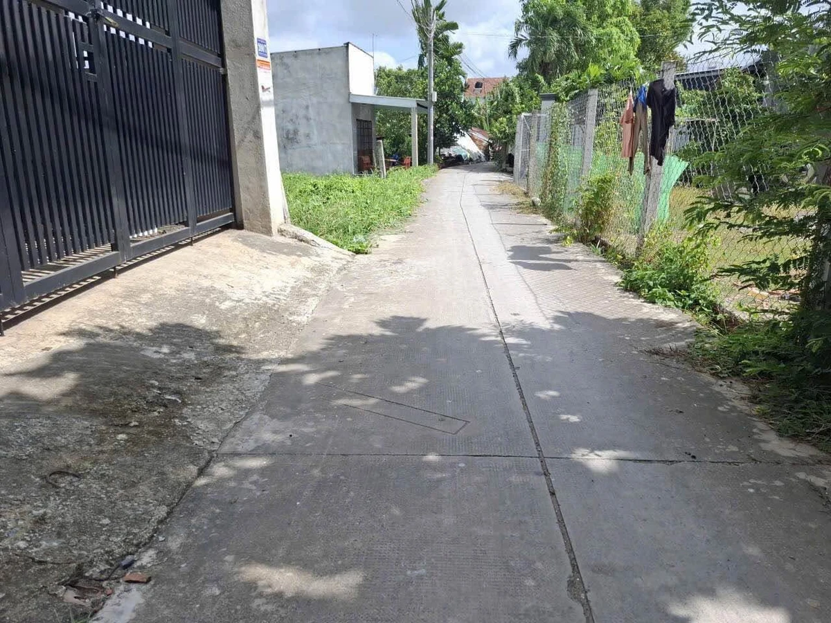 Bán đất thổ cư 100% 5x23,5m giá 950 triệu trung tâm thị trấn Hậu Nghĩa, Đức Hòa - Ảnh 1