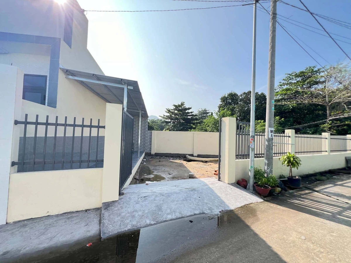 Bán nhà mới 100m thổ cư Cần Giờ 2 tỷ 350 - Ảnh thu nhỏ 2
