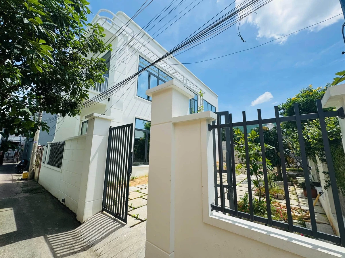 Bán nhà 1 trệt 1 lầu 177m2 Phú Thuỷ Phan Thiết 3.2 tỷ - Ảnh thu nhỏ 2