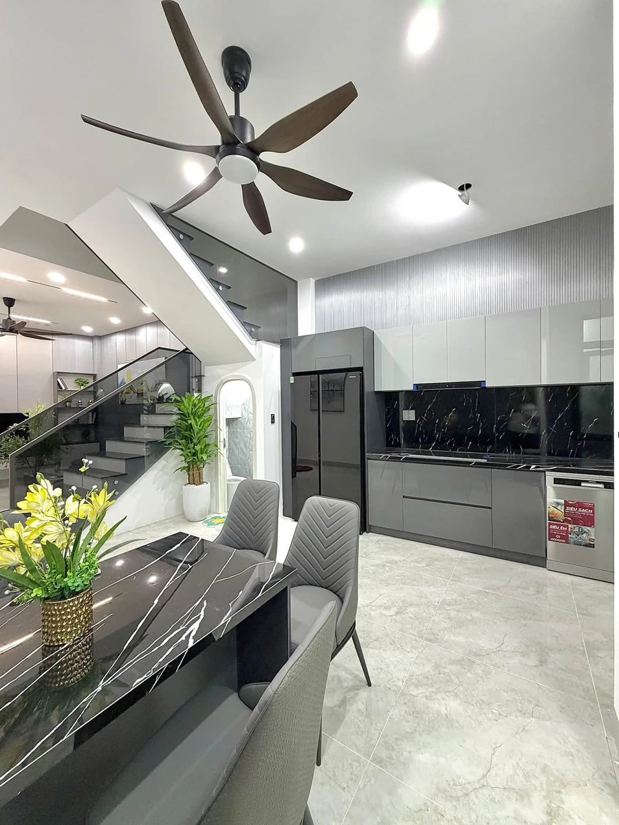 Bán nhà 3 tầng 51m² mới xây, 3 phòng ngủ 4WC gần chợ Hòa Cường, Hải Châu, Đà Nẵng - Ảnh thu nhỏ 5