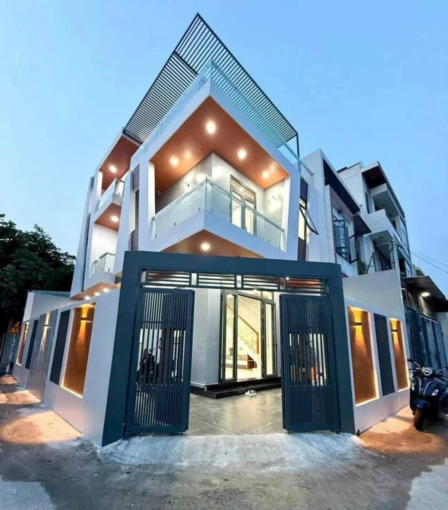Bán nhà góc 3 phòng ngủ 95m2 hẻm nhựa xe tải Hiệp Thành, Thủ Dầu Một, Bình Dương - Ảnh 1