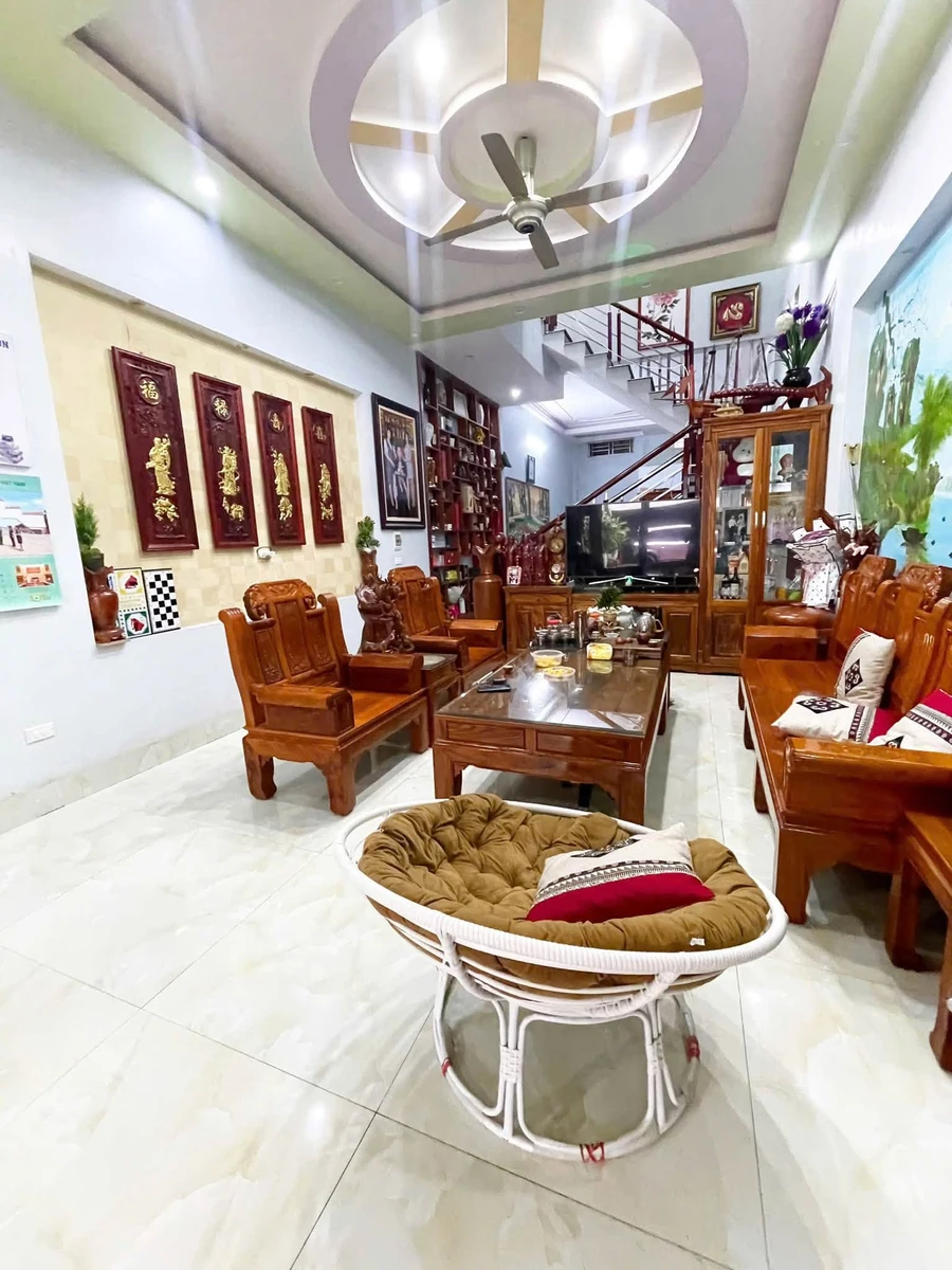 Nhà phố 4 tầng, 4PN, 83m² Phố Ngọc Hà, Quận 3, 3.8 tỷ - Ảnh thu nhỏ 2