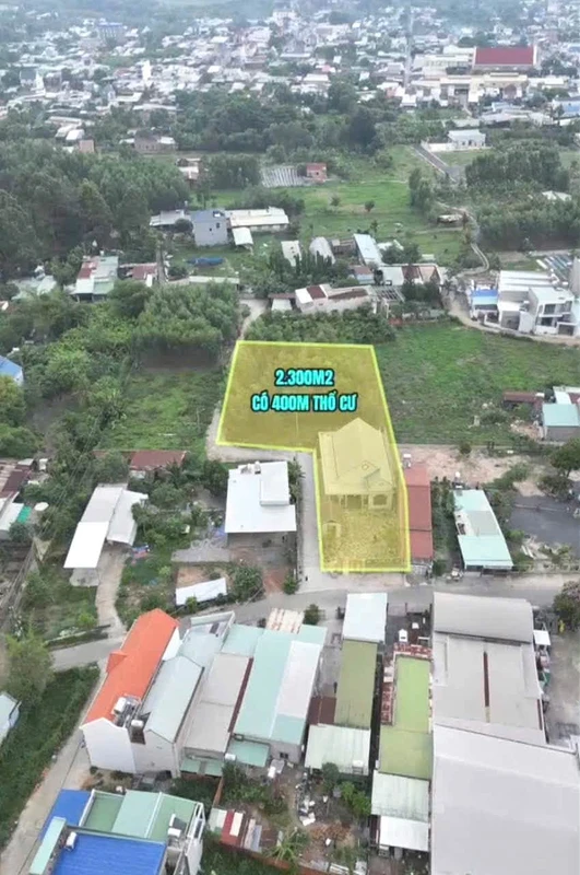 Bán nhà vườn 2.300m² 400m² thổ cư, 11 tỷ, Đồng Nai