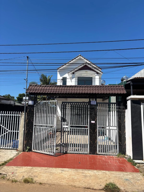 Bán nhà 60m² 3 phòng ngủ gần Buôn Hdok, Ea Kao