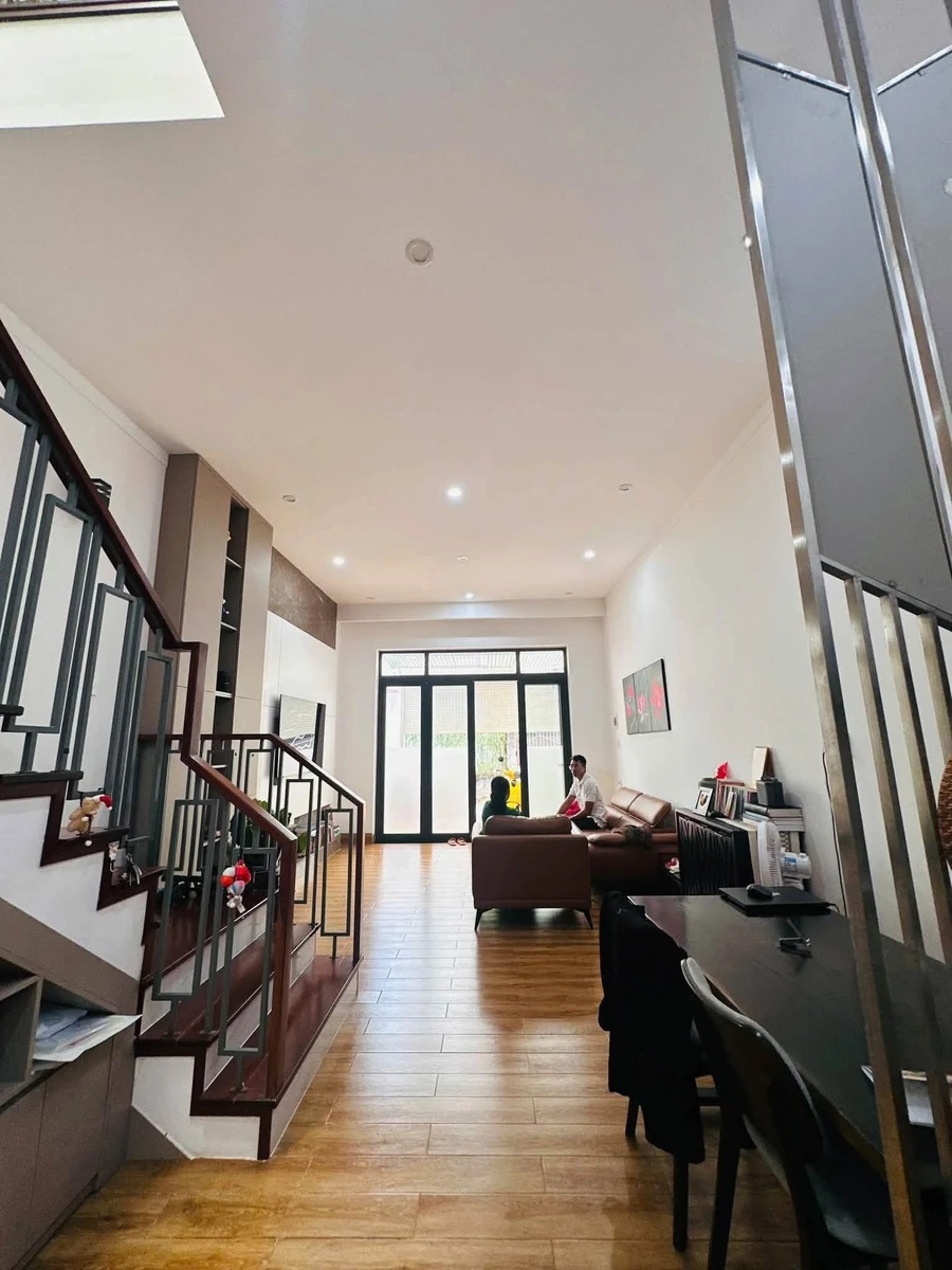 Bán nhà 1 trệt 1 lầu 102m2 hẻm Trương Công Định - Ảnh thu nhỏ 3
