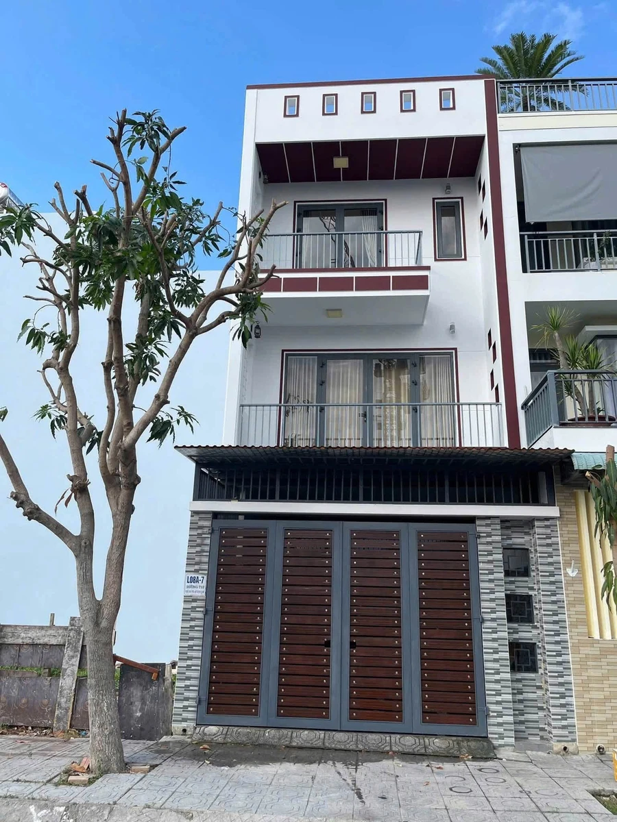 Bán nhà 3 tầng 4PN KĐT An Bình Tân Nha Trang 100m² 8,7 tỷ - Ảnh 1