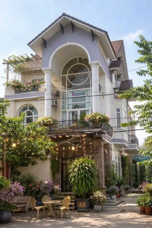 Biệt thự 1 trệt 2 lầu, 285m², 3 PN, thang máy, Trảng Dài, Biên Hòa