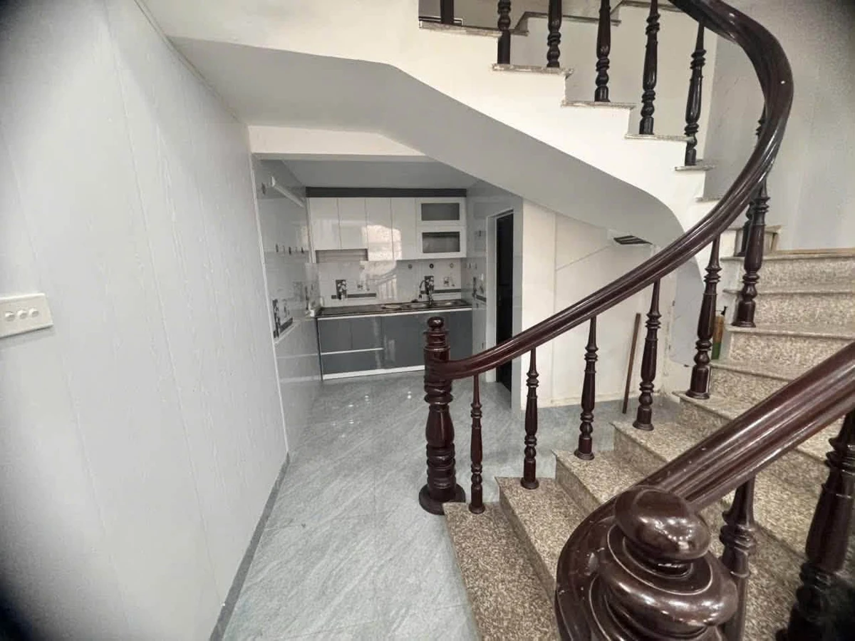 Bán nhà 3 tầng 30m² Trần Nguyên Hãn, Hải Phòng 2 tỷ 090 triệu - Ảnh thu nhỏ 4