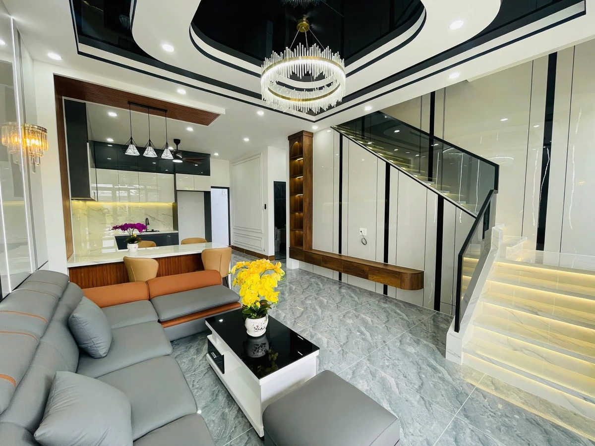 Bán nhà 1 trệt 1 lầu 60,5m² Quận 1 giá 1tỷ850tr - Ảnh thu nhỏ 2
