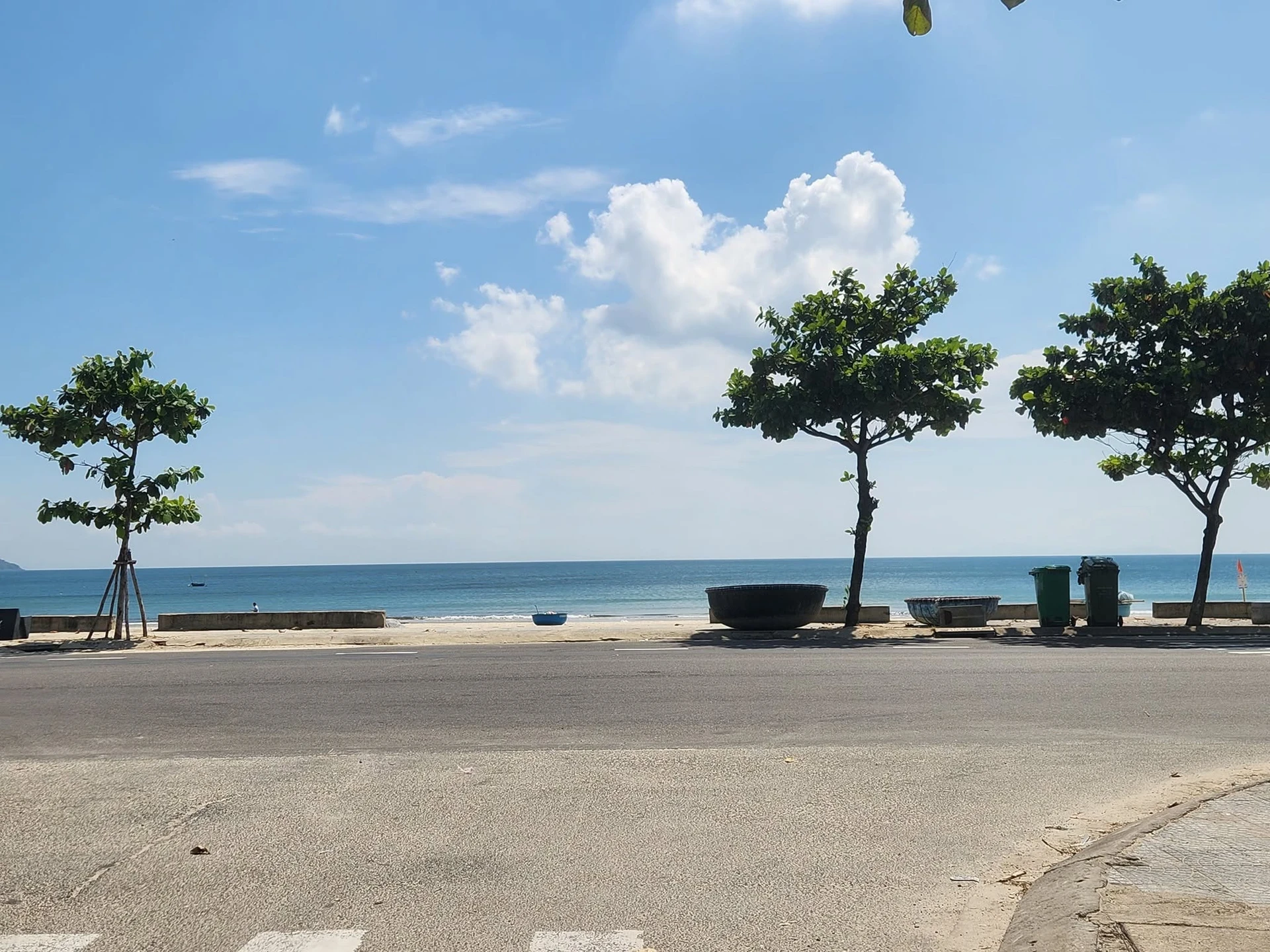 Bán đất kiệt Hoàng Sa sát biển 70m2, chưa tới 5 tỷ - Ảnh 1
