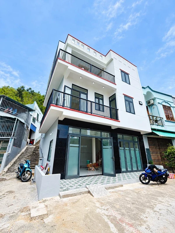 Bán nhà hẻm ô tô Nội Bộ Hoàng Văn Thụ Quy Nhơn 51m2