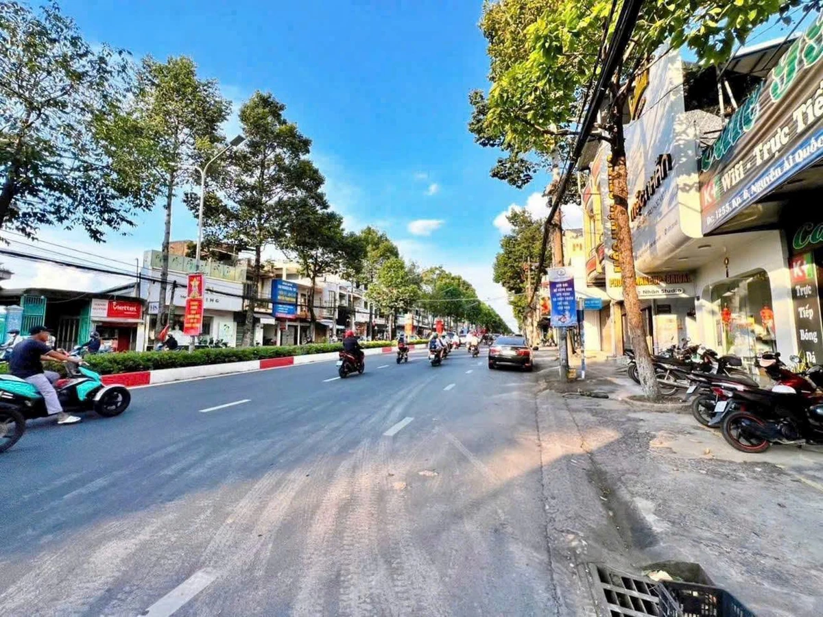 Bán đất mặt tiền Nguyễn Ái Quốc Quận 12, 200m², 16.9 tỷ - Ảnh 1
