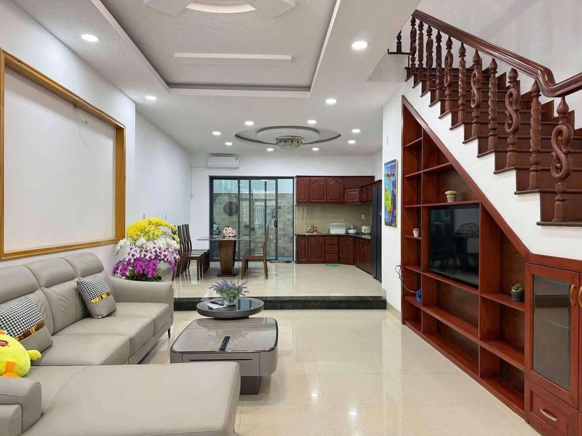 Bán nhà mặt tiền Thích Quảng Đức Nha Trang 102m² 11.5 tỷ - Ảnh thu nhỏ 4