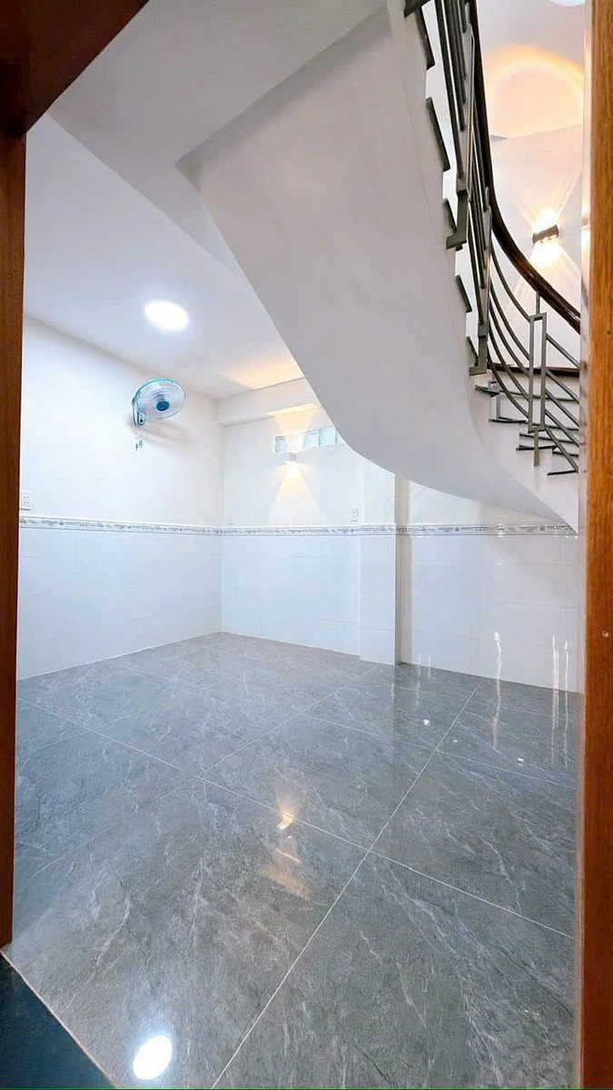 Bán nhà mới Quận 4, 116.3m², 3PN 3WC, 4.59 tỷ - Ảnh thu nhỏ 4