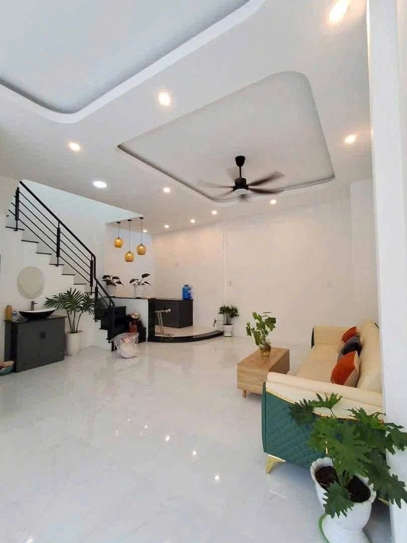 Bán nhà 2 tầng 65m² Lê Hồng Phong Quy Nhơn - Ảnh 1