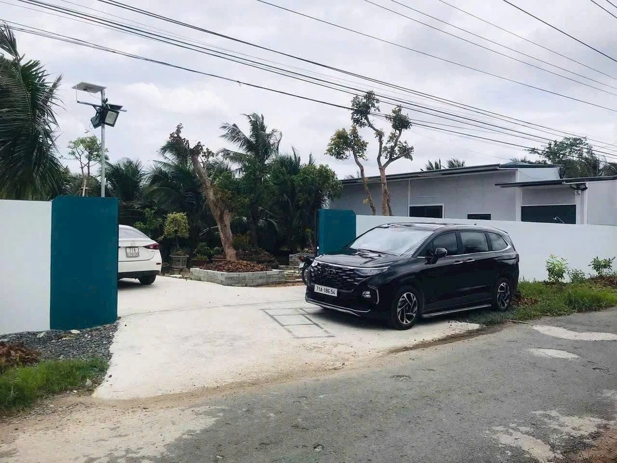 Bán vườn dừa mặt tiền lộ nhựa 8400m² Cần Giờ - Ảnh 1