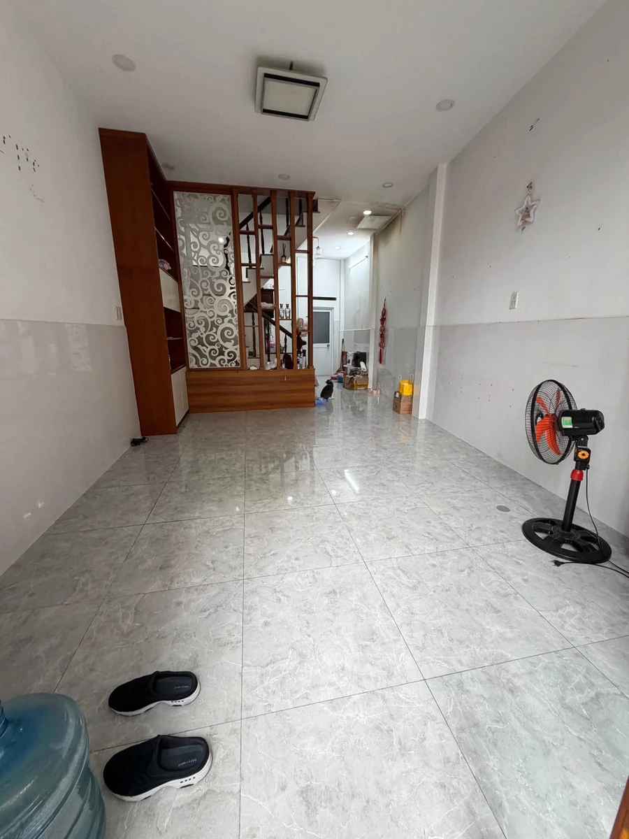 Cho thuê nhà hẻm xe hơi Hoàng Văn Thụ Phú Nhuận 40m2 15 triệu/tháng - Ảnh thu nhỏ 2