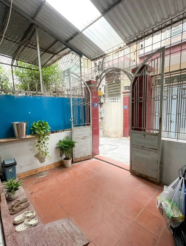 Bán nhà mặt ngõ 60m2 3 tầng Trần Nguyên Hãn, Hải Phòng