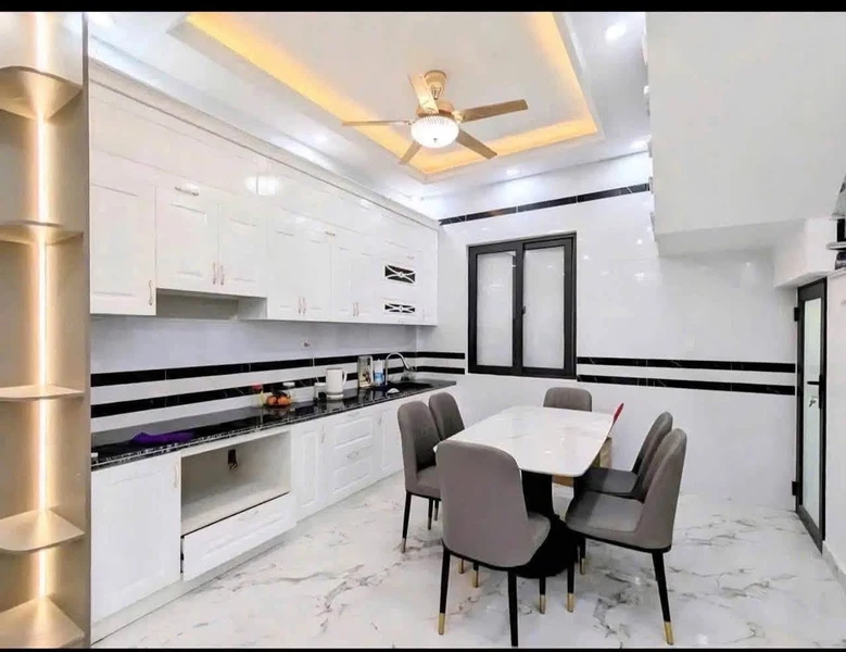 Bán nhà 3 tầng 3 phòng ngủ giá từ 2,5 tỷ gần ngã 3 Sở Dầu, Hùng Vương