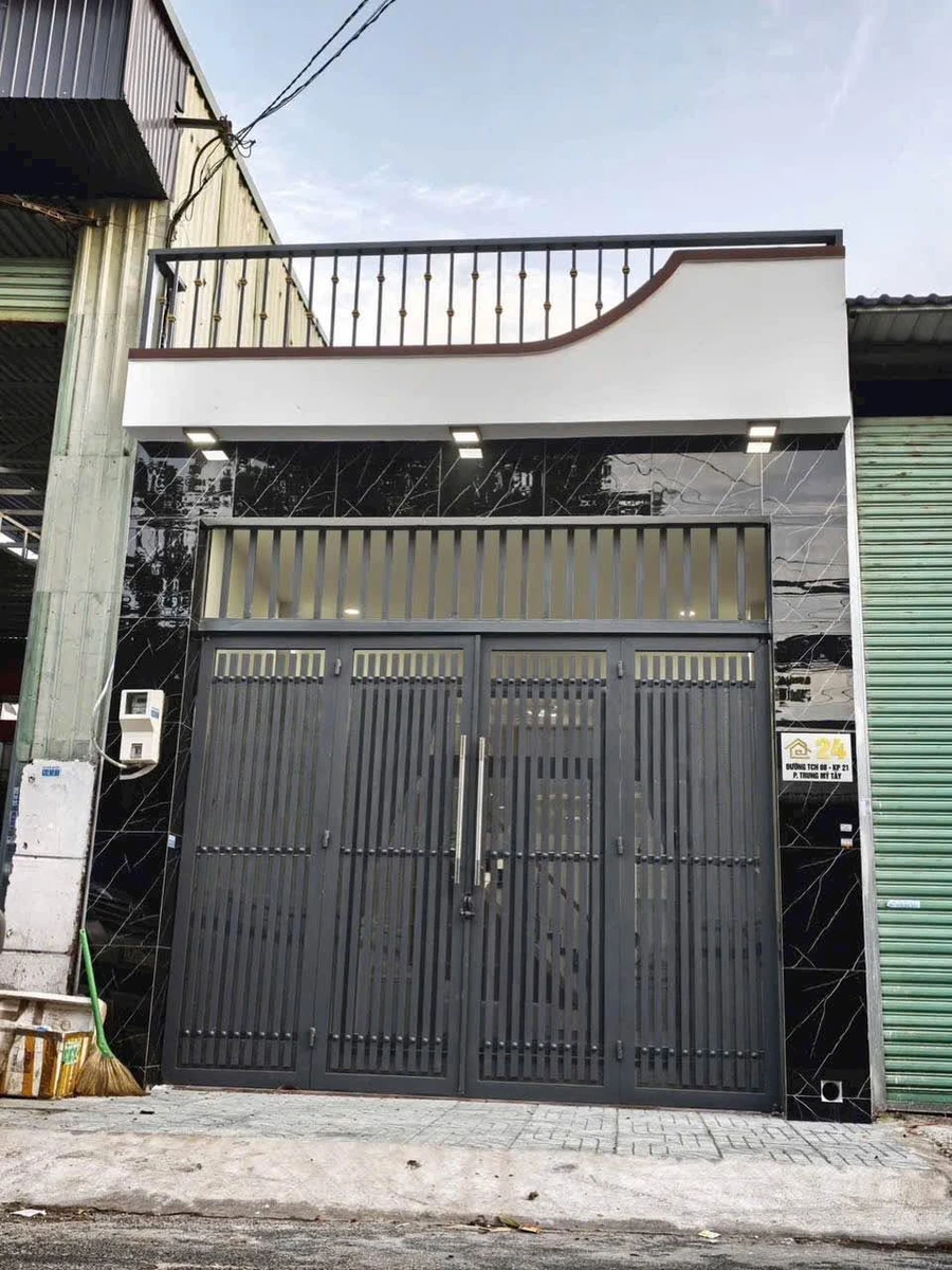 Bán nhà mặt tiền đường Tân Chánh Hiệp 08, 4x20m, giá 6,18 tỷ, Trung Mỹ Tây, Quận 12 - Ảnh thu nhỏ 2