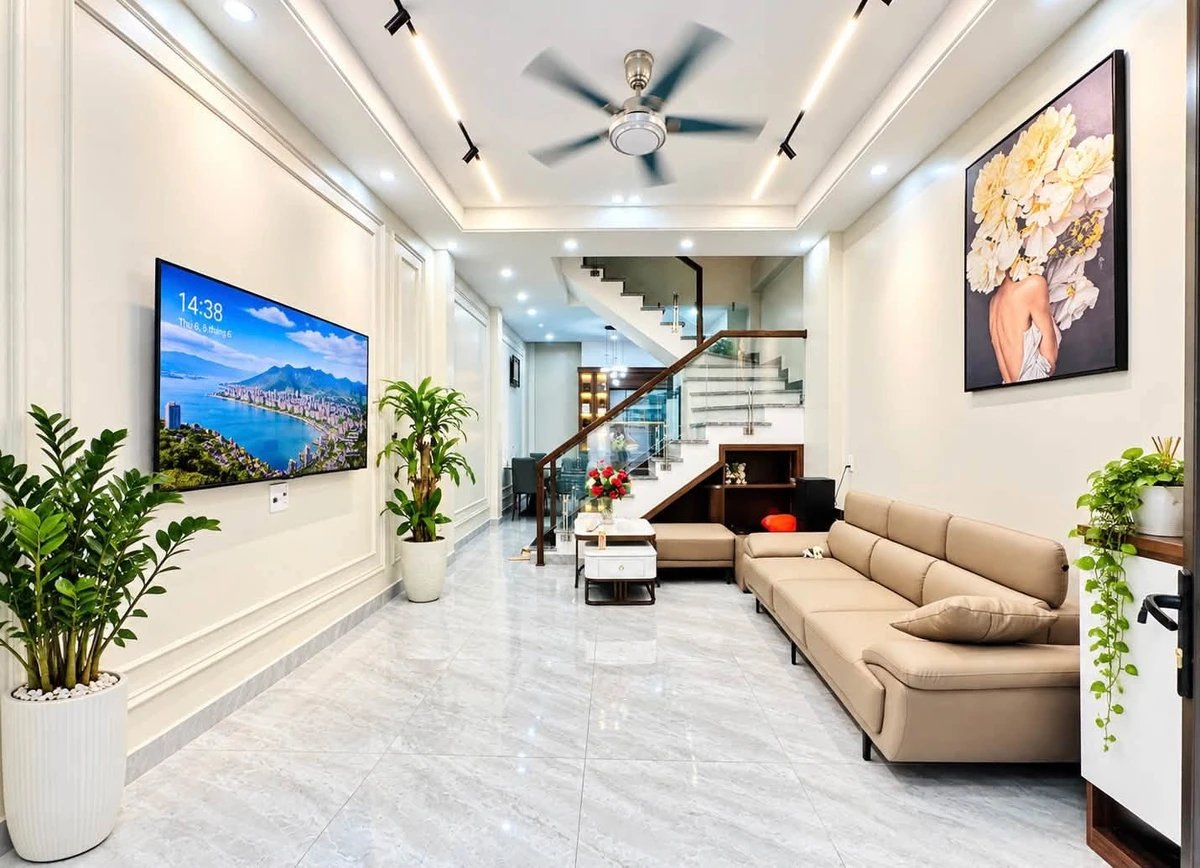 Bán nhà 4 tầng ngõ Hồ Sen 160m2, 4 phòng ngủ - Ảnh thu nhỏ 2
