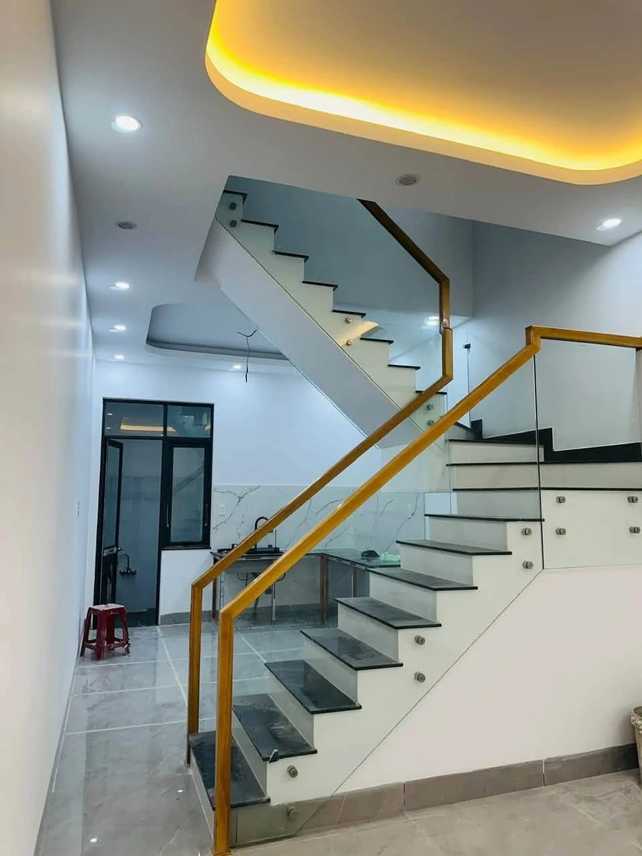 Bán nhà mới xây 2PN, 39m2, Quận 1, 1 tỷ 950 - Ảnh thu nhỏ 2