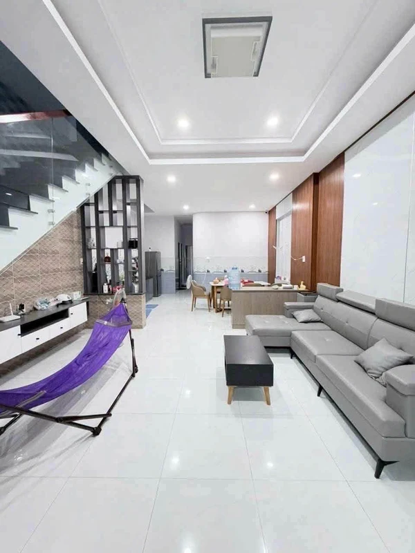Bán nhà 1 trệt 1 lầu 3PN Phan Thiết 92m² 2.4 tỷ