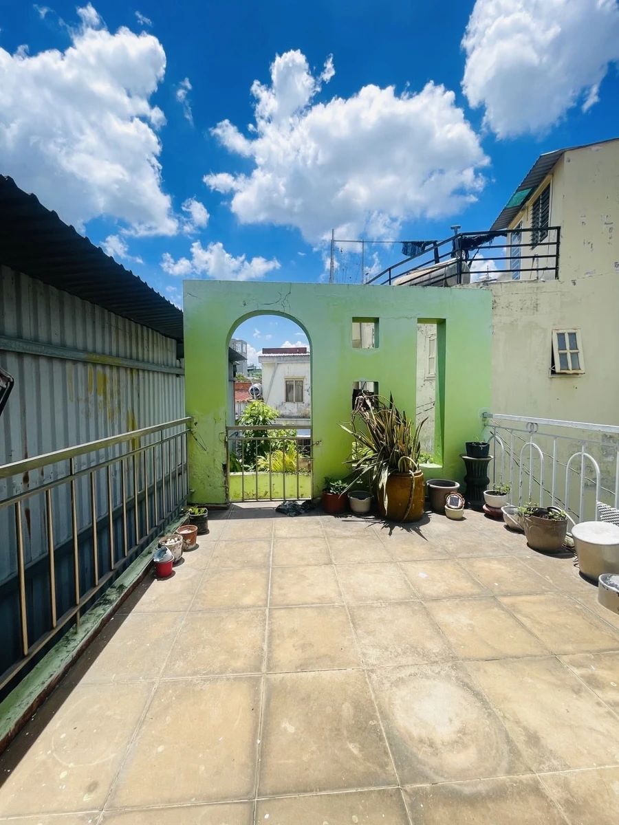 Bán nhà 55m² mặt tiền Nguyễn Văn Đậu, Bình Thạnh, 6.3 tỷ - Ảnh thu nhỏ 2