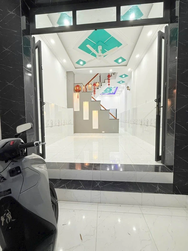 Bán nhà 1 trệt 1 lầu 68m2 gần Chợ Gò Đen, Tây Ninh
