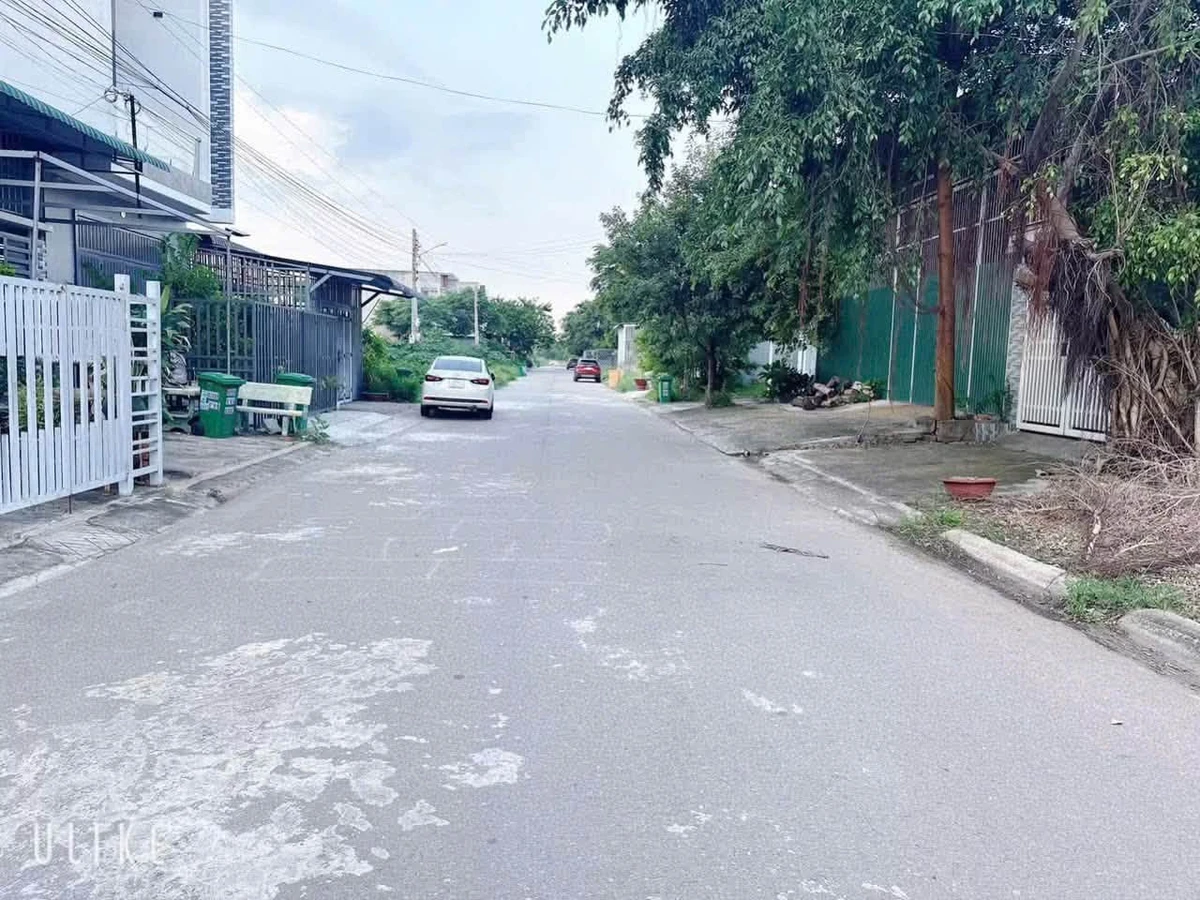 Bán lô đất thổ cư 100m2 Phường Hàm Thắng Nhà Bè - Ảnh 1
