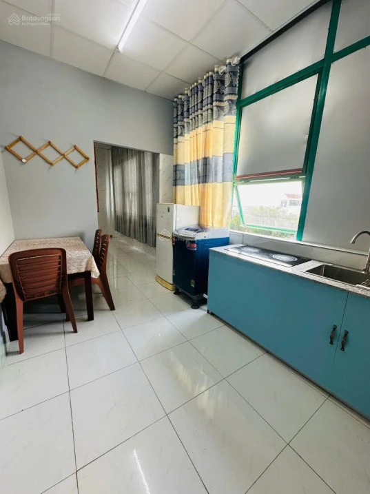 Cần bán khách sạn gần quảng trường xã Tháp Mười, hỗ trợ vay ngân hàng - Ảnh thu nhỏ 2