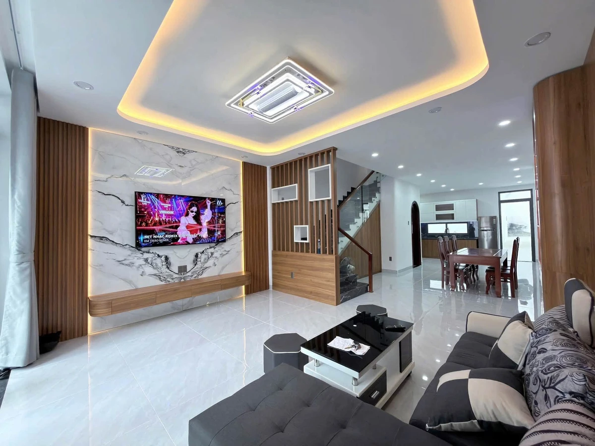 Bán nhà mới 3 tầng 116m2 khu Bàn Cờ Nha Trang - Ảnh thu nhỏ 3