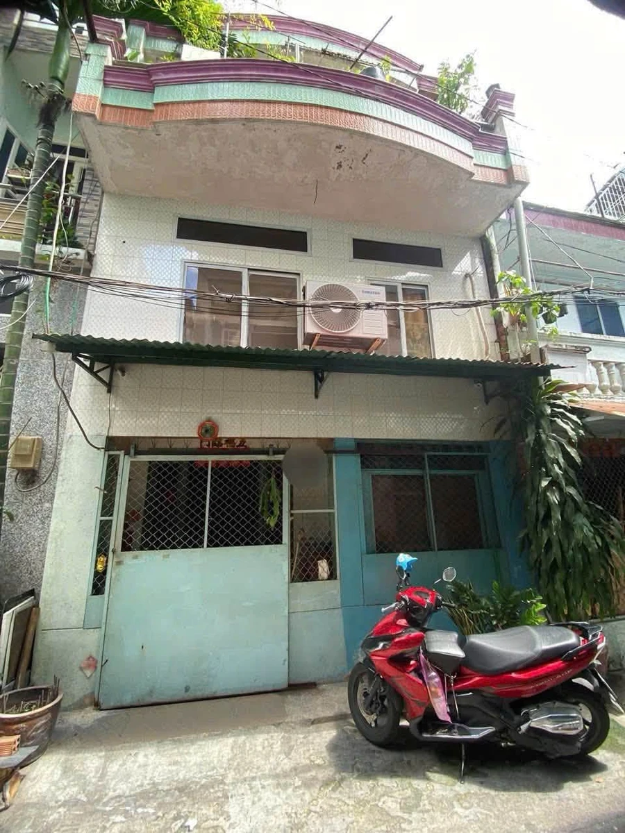 Bán nhà phố 4PN 150m² gần Đầm Sen, Quận 6 - 4,9 tỷ - Ảnh thu nhỏ 5